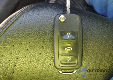 2012 Volkswagen Passat 2.5L Se from USA, damaged, VIN 1VWBP7A39CC083174